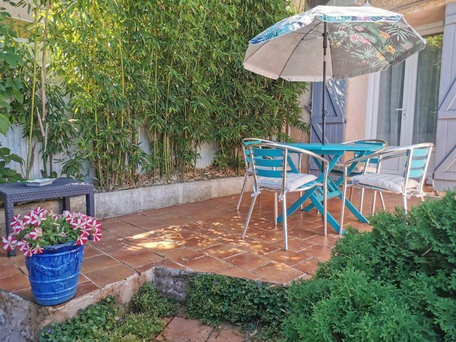 Le Jardin De Mae Apartment Bouc-Bel-Air Exterior photo
